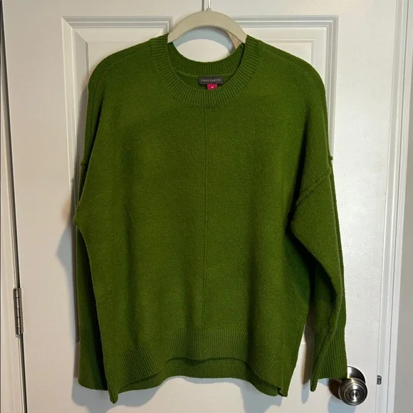 Vince Camuto Green Crew Neck Sweater Women's Size Medium - Picture 1 of 5